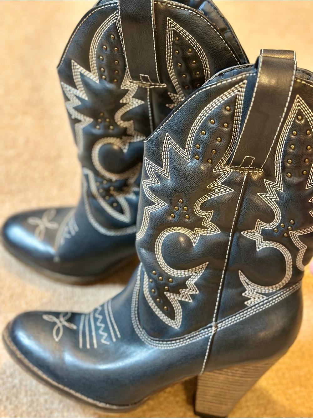 Blue Embroidered Western Cowboy Boots 8.5 8 1/2 Cottagecore Cowgirl READ DESC